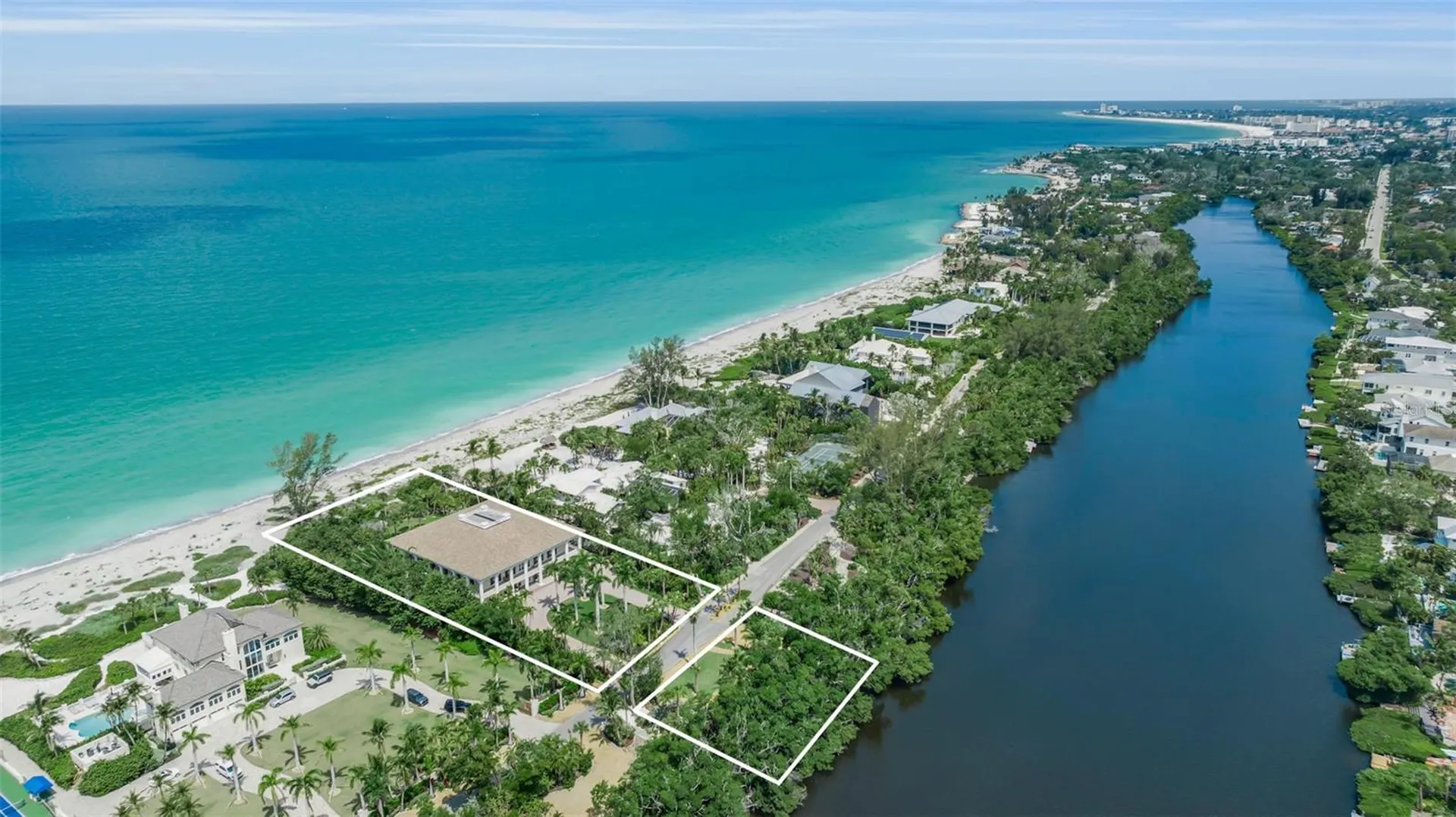 8132 Sanderling Road Sarasota FL 34242