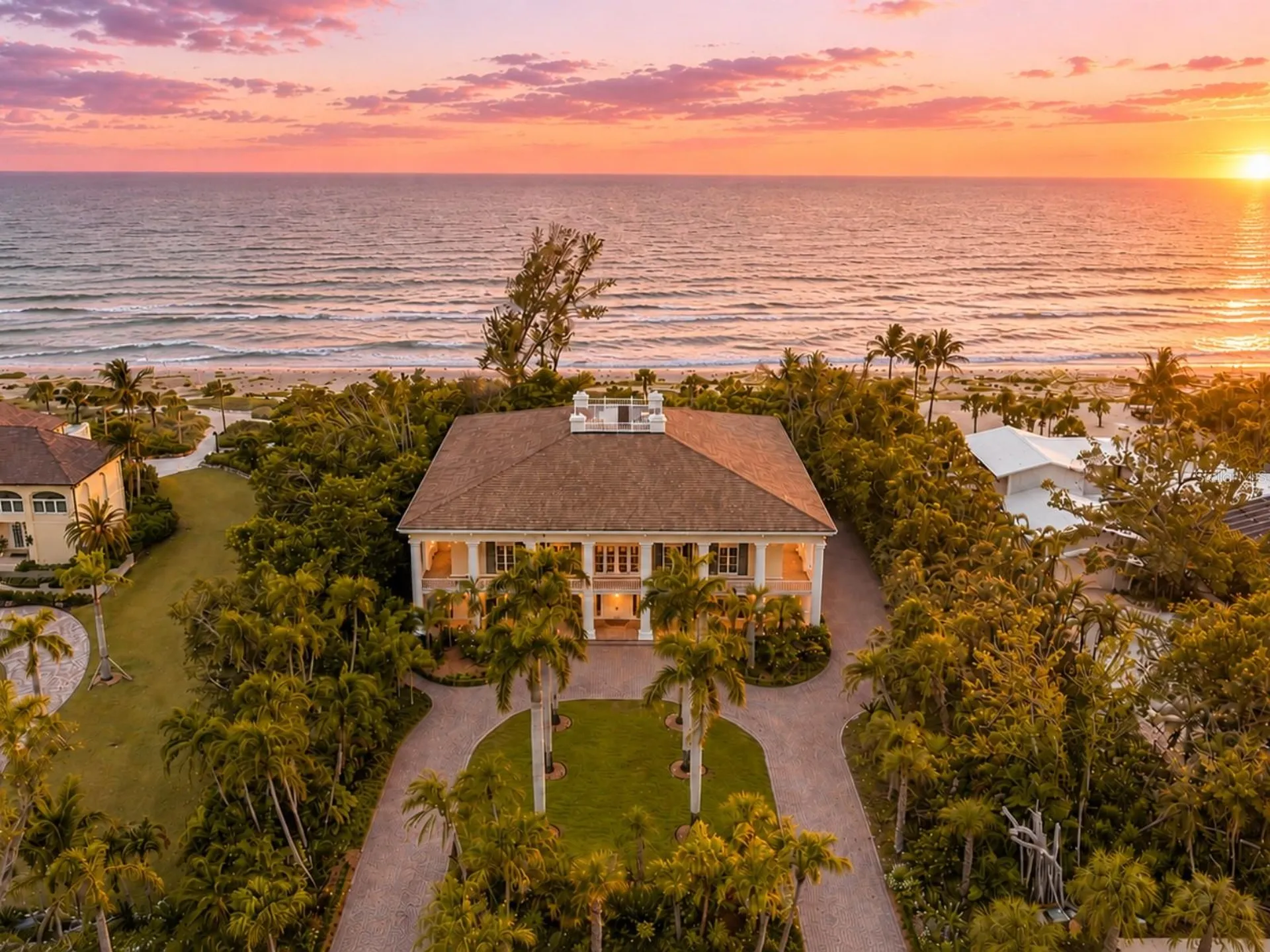 8132 Sanderling Road Sarasota FL 34242