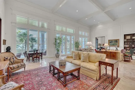 8132 Sanderling Road Sarasota FL 34242