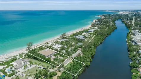 8132 Sanderling Road Sarasota FL 34242