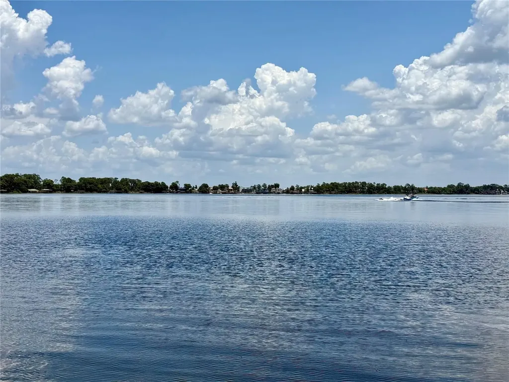 10490 Wiscane Avenue Orlando FL 32836