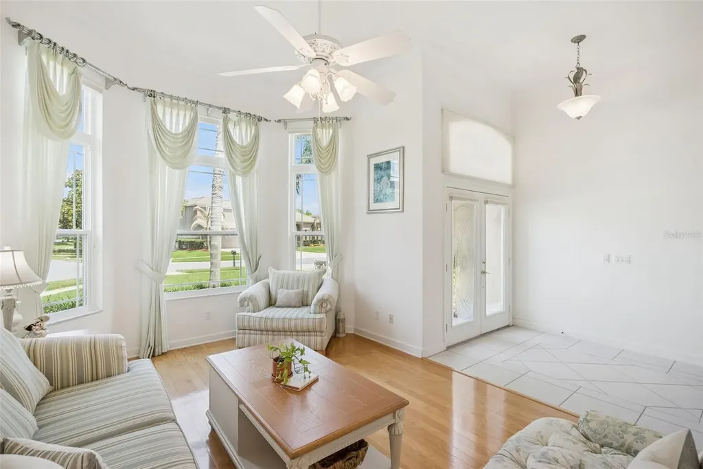 10490 Wiscane Avenue Orlando FL 32836