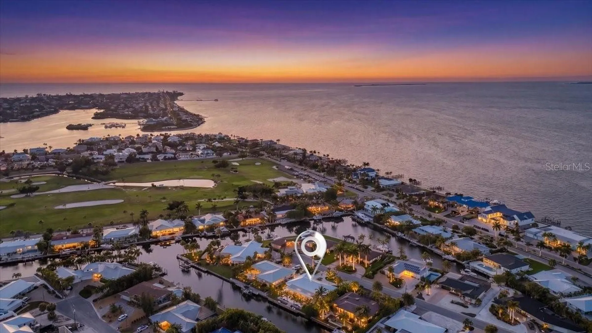 618 Gladstone Lane Holmes Beach FL 34217