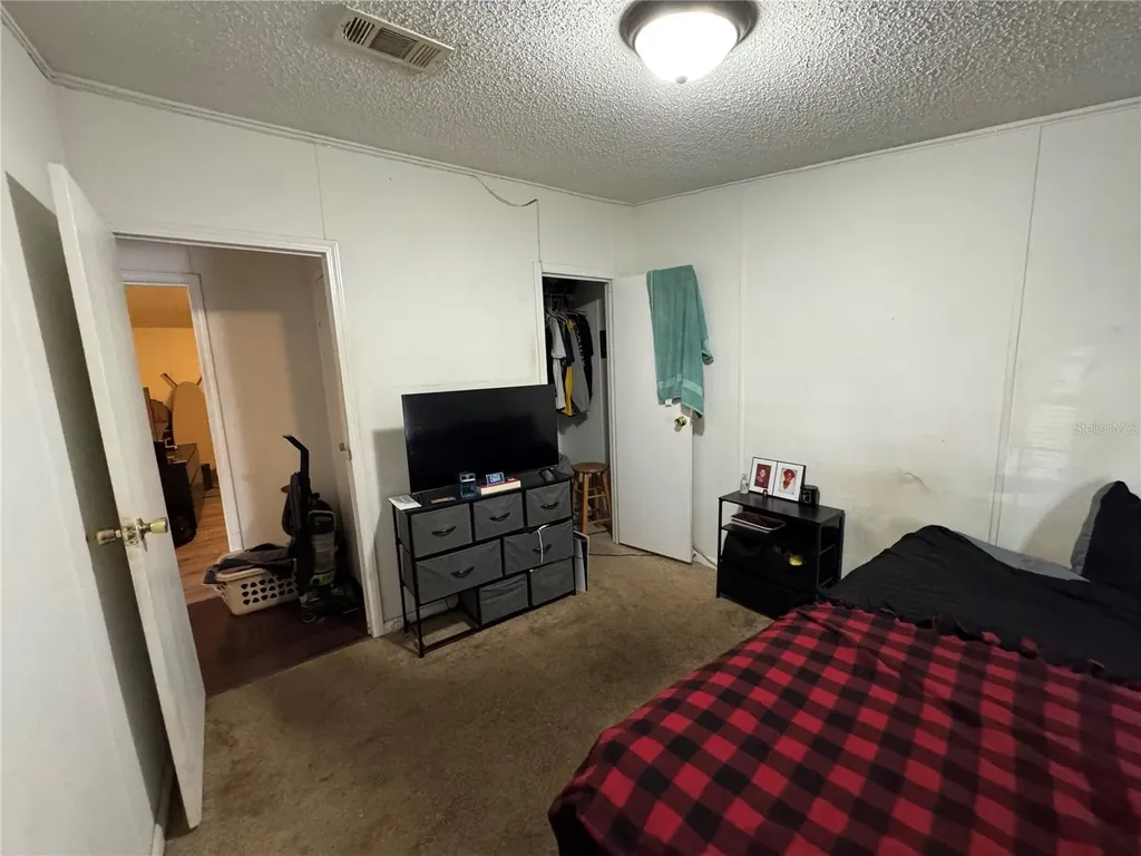 31601 Spruce Drive Eustis FL 32736