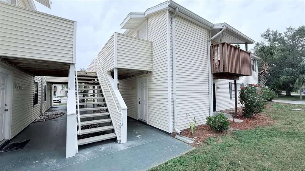131 Sabal Court Oldsmar FL 34677