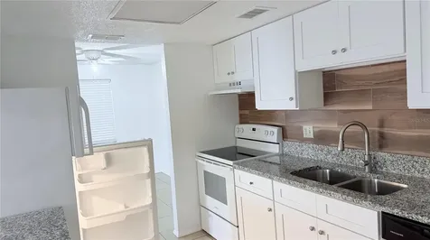 131 Sabal Court Oldsmar FL 34677