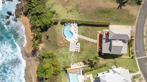 5 Beach Village Vieques PR 00765
