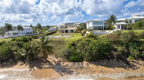 5 Beach Village Vieques PR 00765