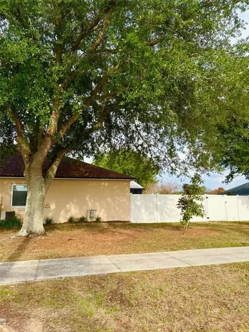 1601 Silhouette Drive Clermont FL 34711