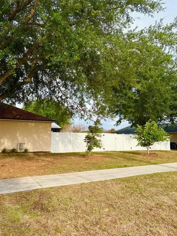 1601 Silhouette Drive Clermont FL 34711