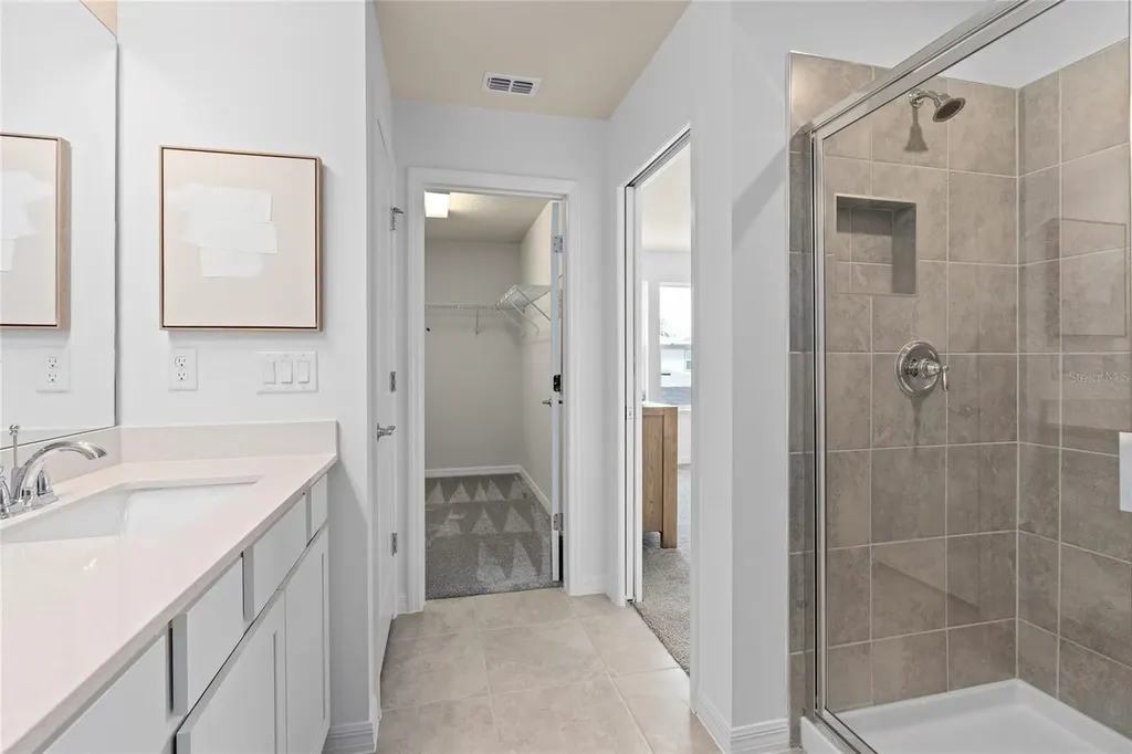 10566 Evening Star Street Orlando FL 32829