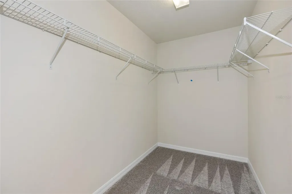 10566 Evening Star Street Orlando FL 32829
