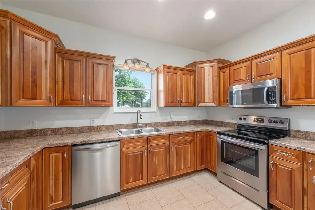 4735 SE 112th Street Road Belleview FL 34420