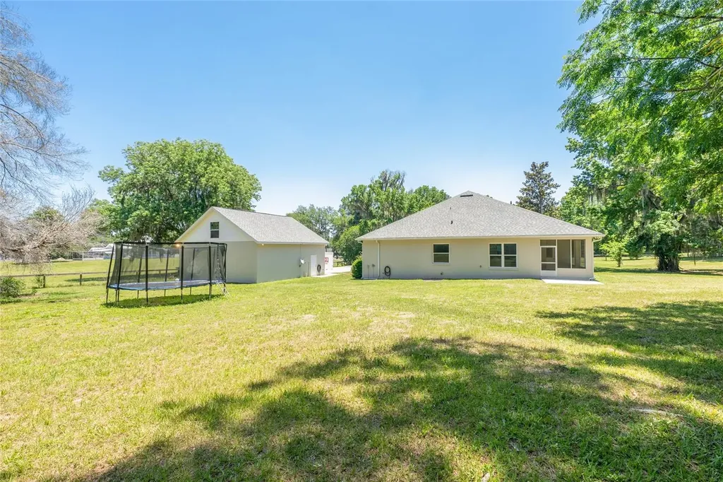 4735 SE 112th Street Road Belleview FL 34420
