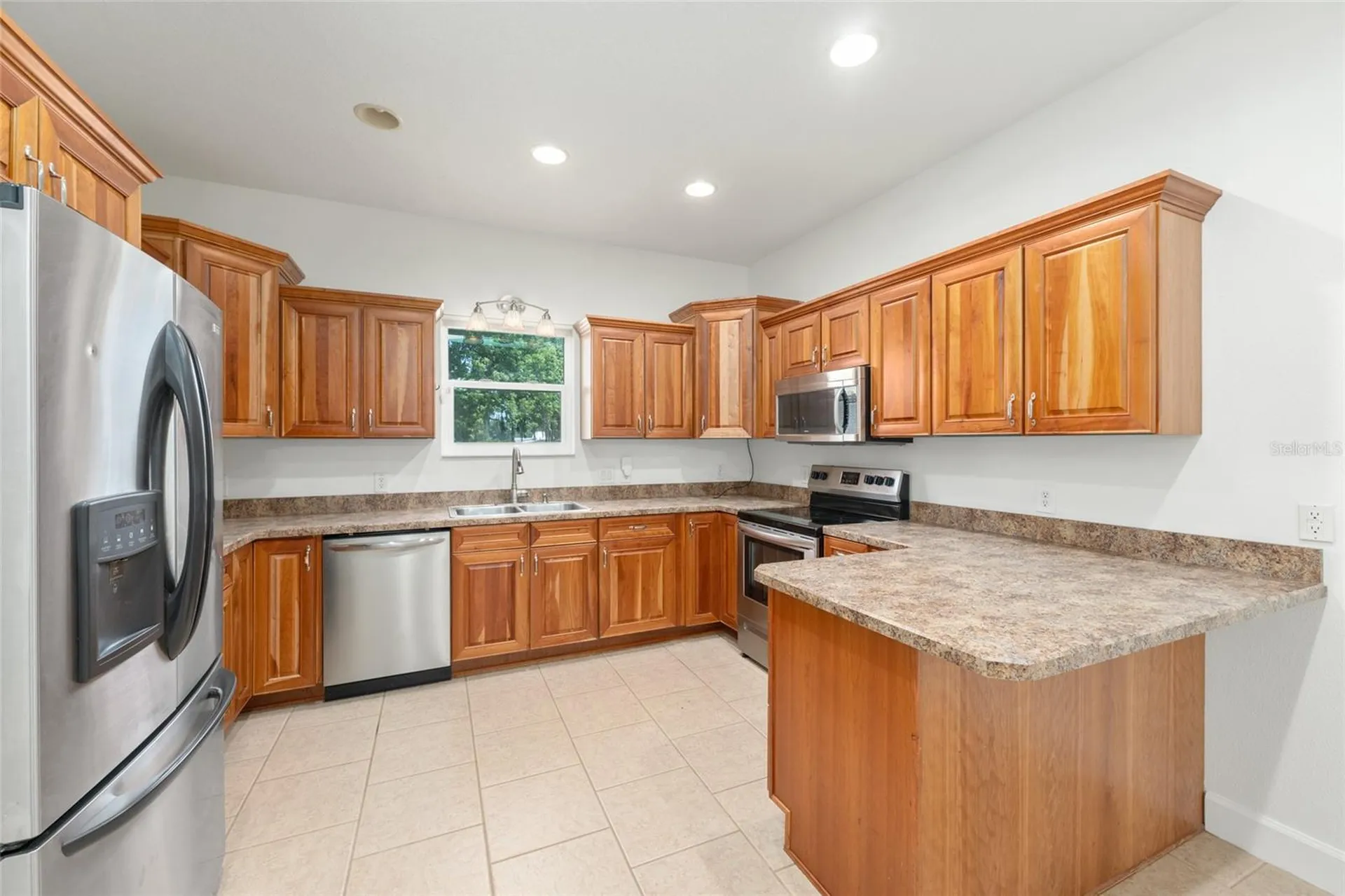 4735 SE 112th Street Road Belleview FL 34420