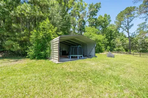 4735 SE 112th Street Road Belleview FL 34420