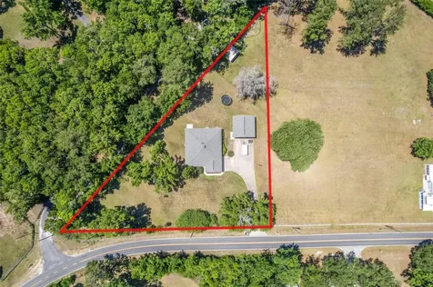 4735 SE 112th Street Road Belleview FL 34420
