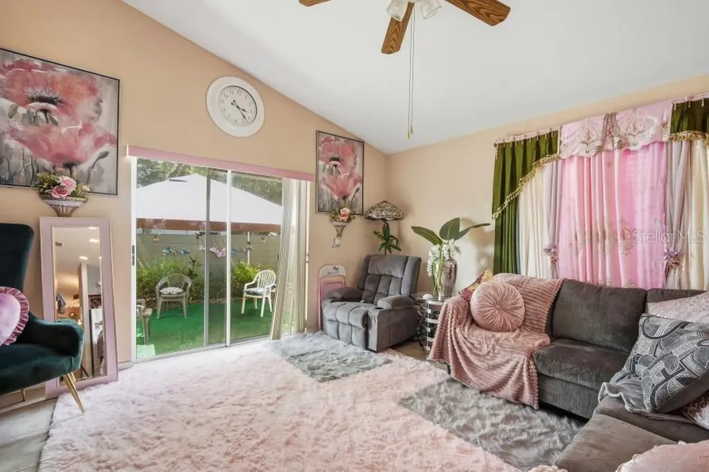 3005 W Chestnut Street Tampa FL 33607