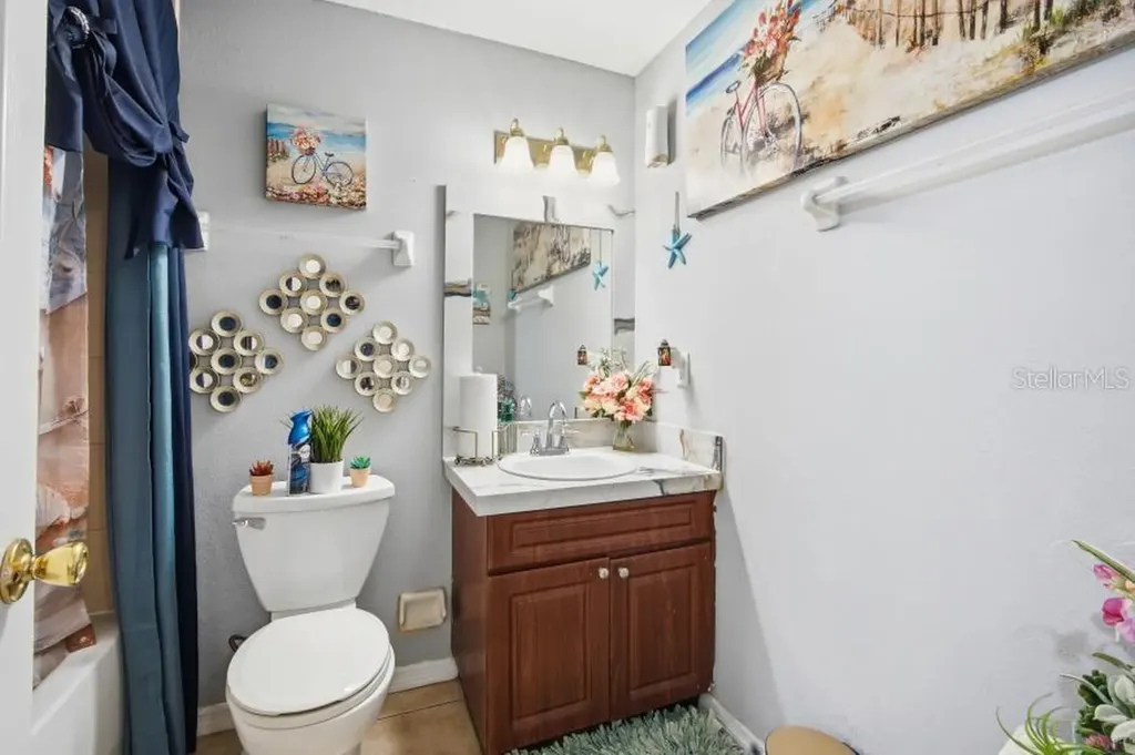 3005 W Chestnut Street Tampa FL 33607
