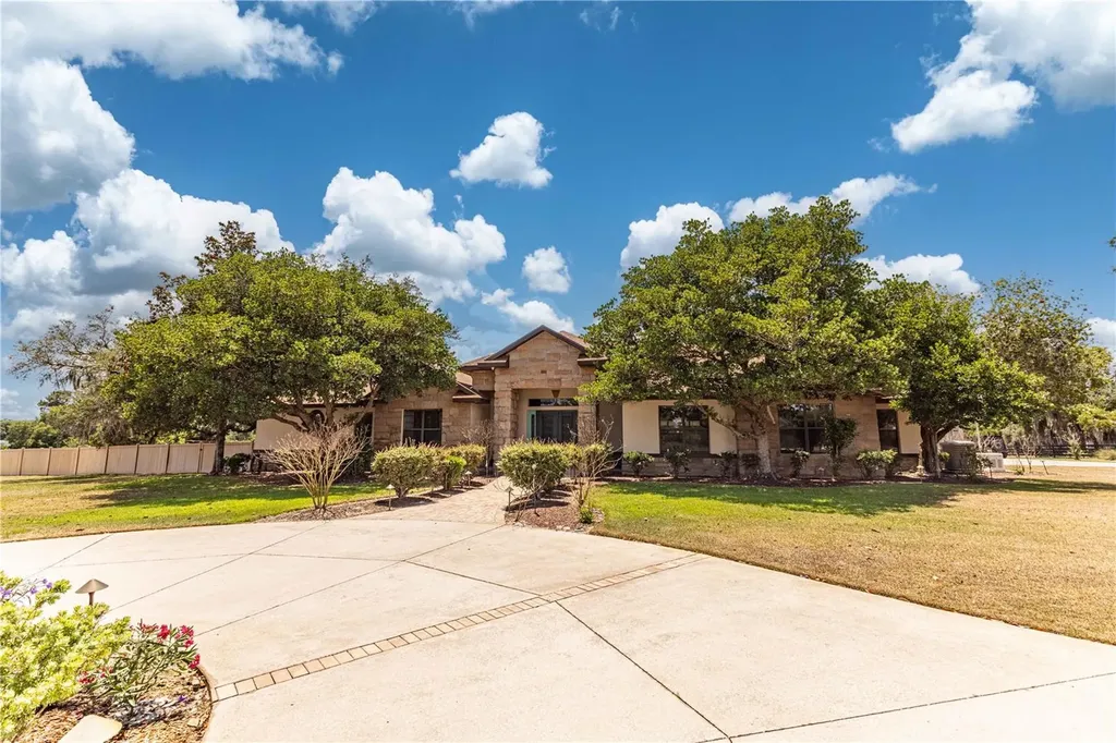 1125 Caballo Road Leesburg FL 34748