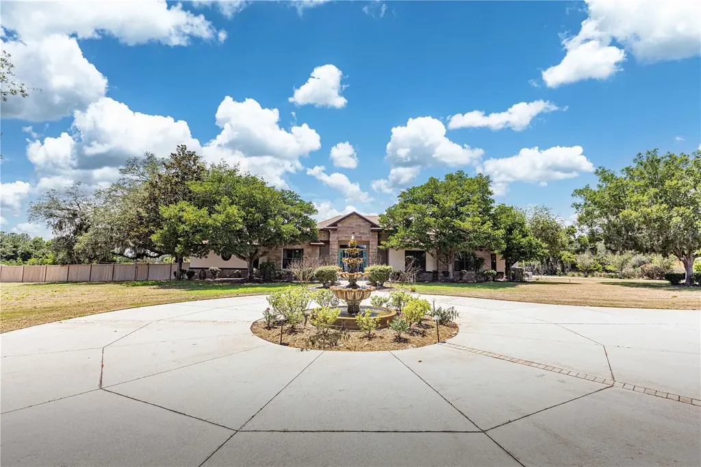 1125 Caballo Road Leesburg FL 34748