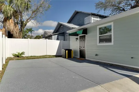 2810 N 16th Street Tampa FL 33605