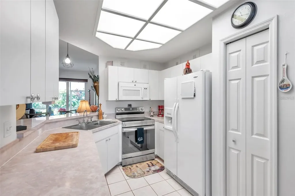 1914 Northfork Circle Clearwater FL 33760