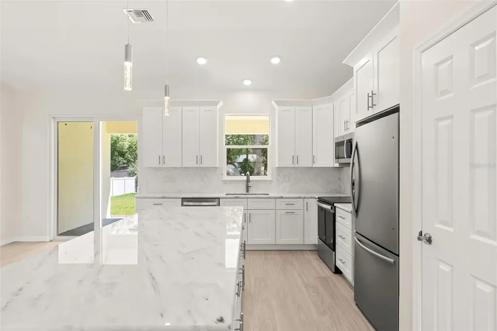 247 Debary Drive Debary FL 32713