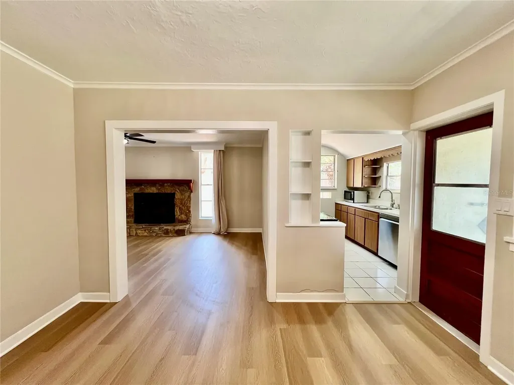 1208 E Hanna Avenue Tampa FL 33604
