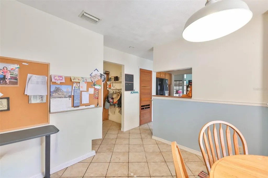 2710 Lewis Road Dover FL 33527