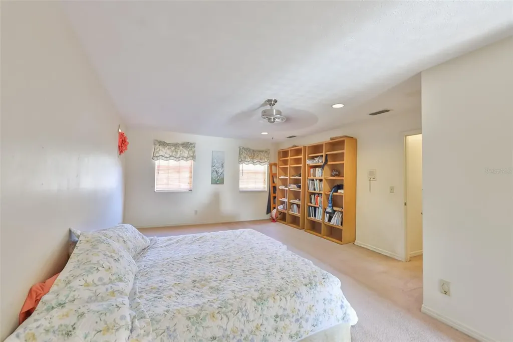 2710 Lewis Road Dover FL 33527