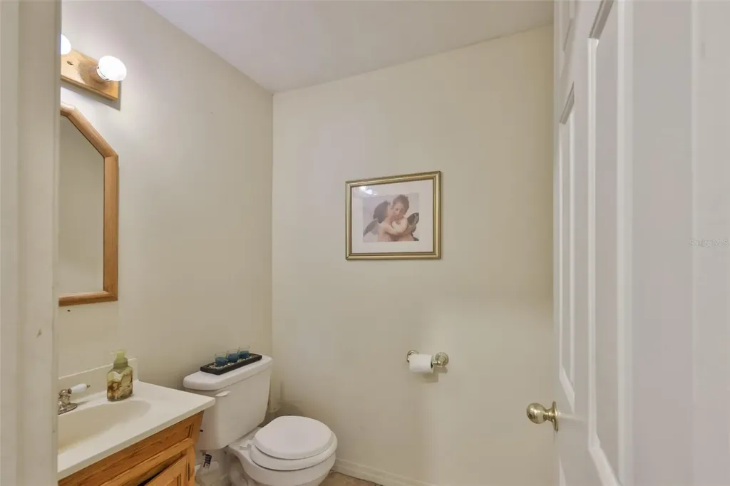 2710 Lewis Road Dover FL 33527