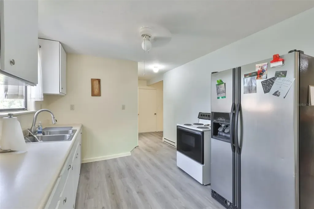 2710 Lewis Road Dover FL 33527