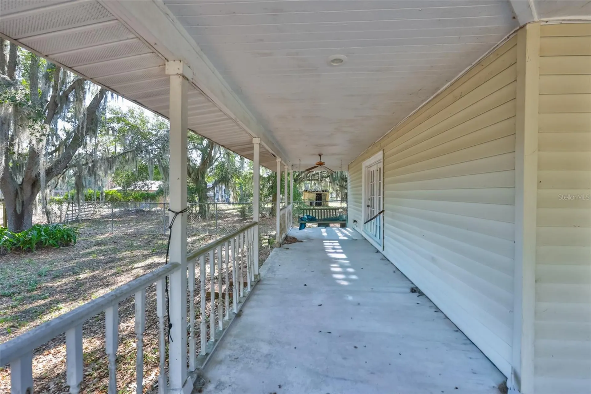 2710 Lewis Road Dover FL 33527