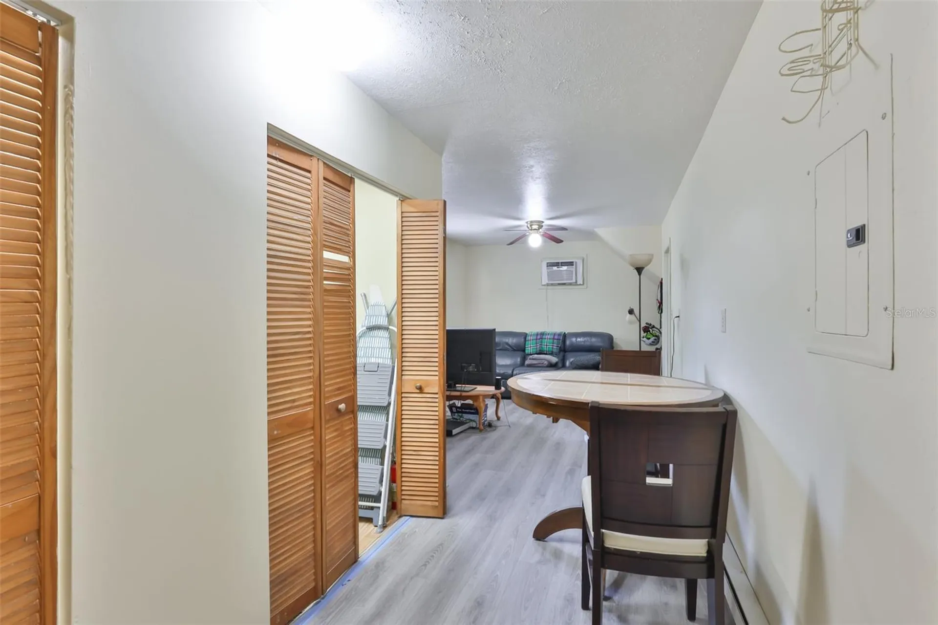 2710 Lewis Road Dover FL 33527