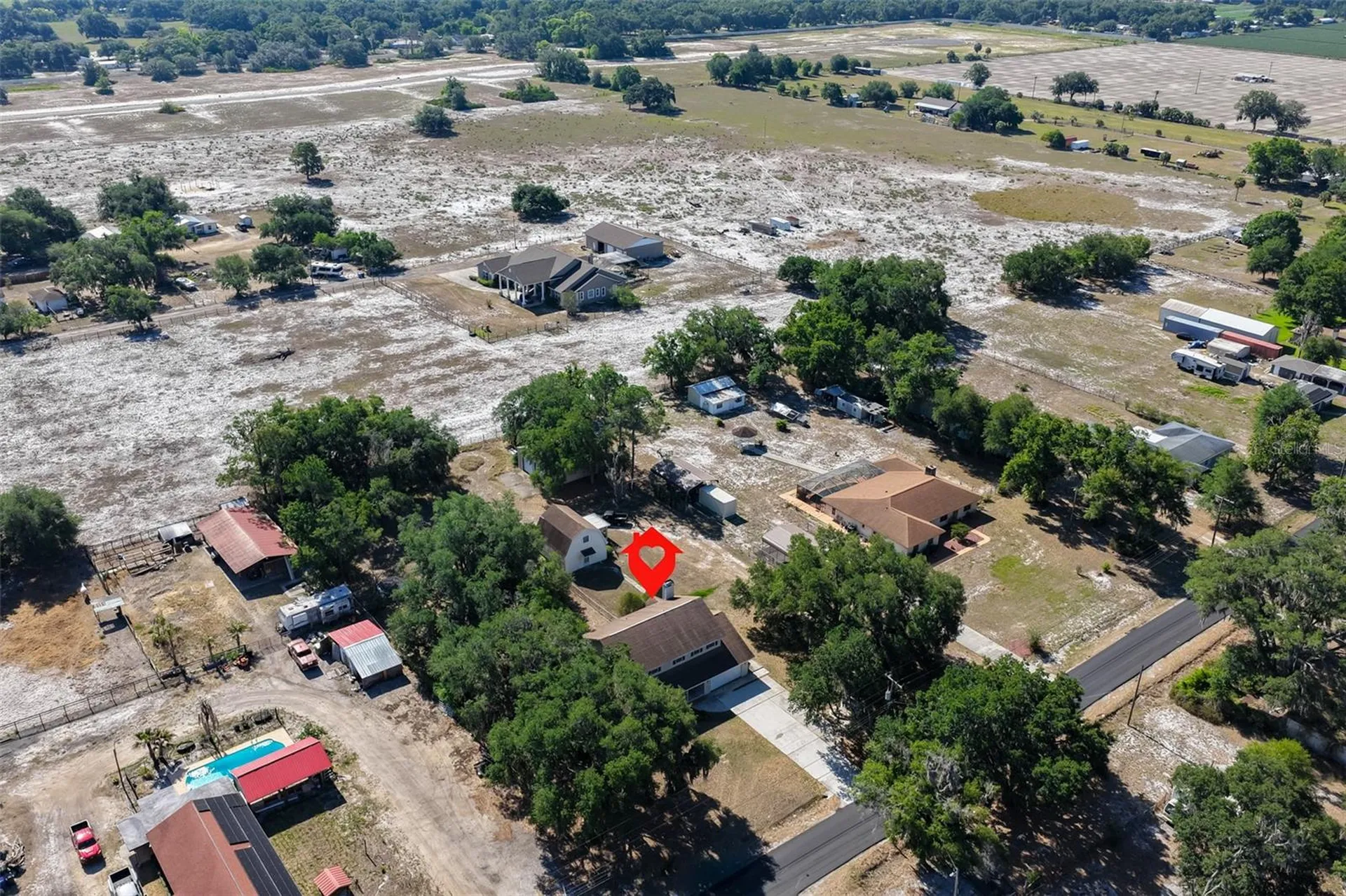 2710 Lewis Road Dover FL 33527