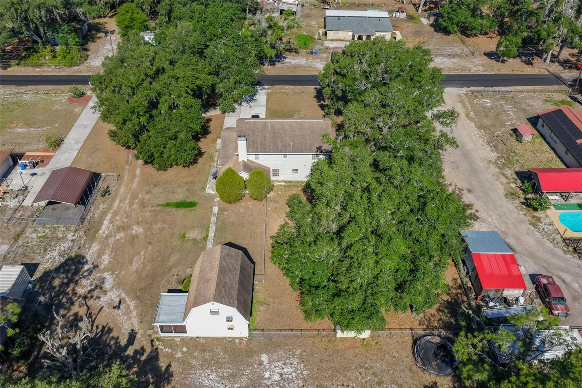 2710 Lewis Road Dover FL 33527