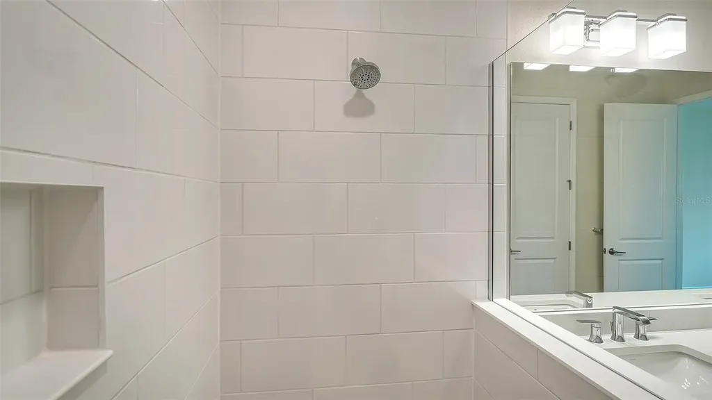 2569 Dasheen Place Sarasota FL 34240