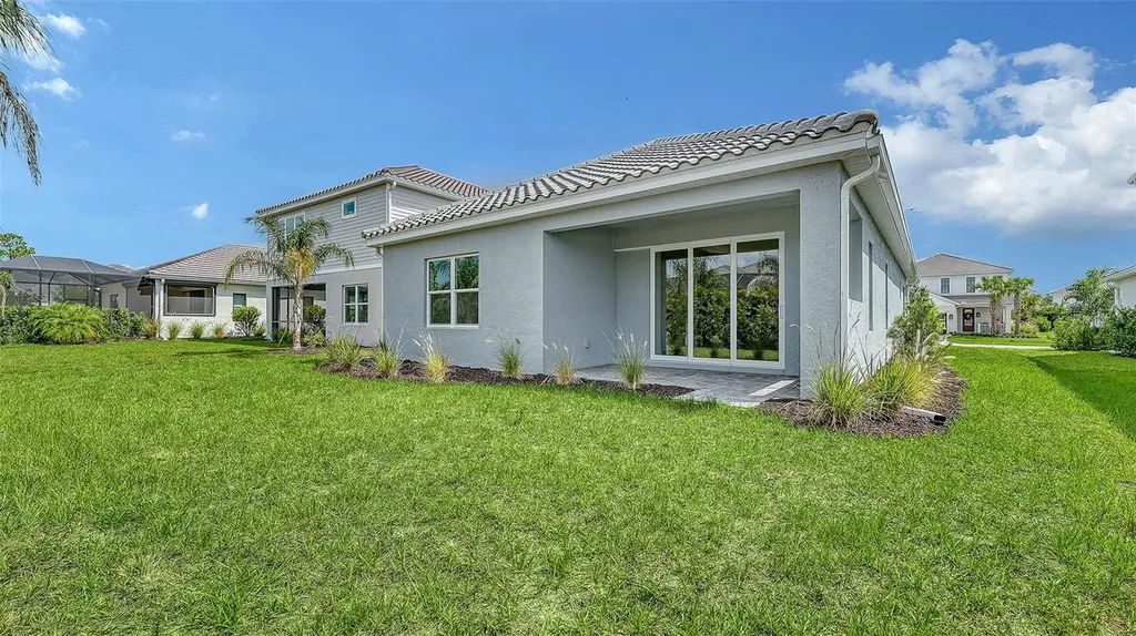 2569 Dasheen Place Sarasota FL 34240