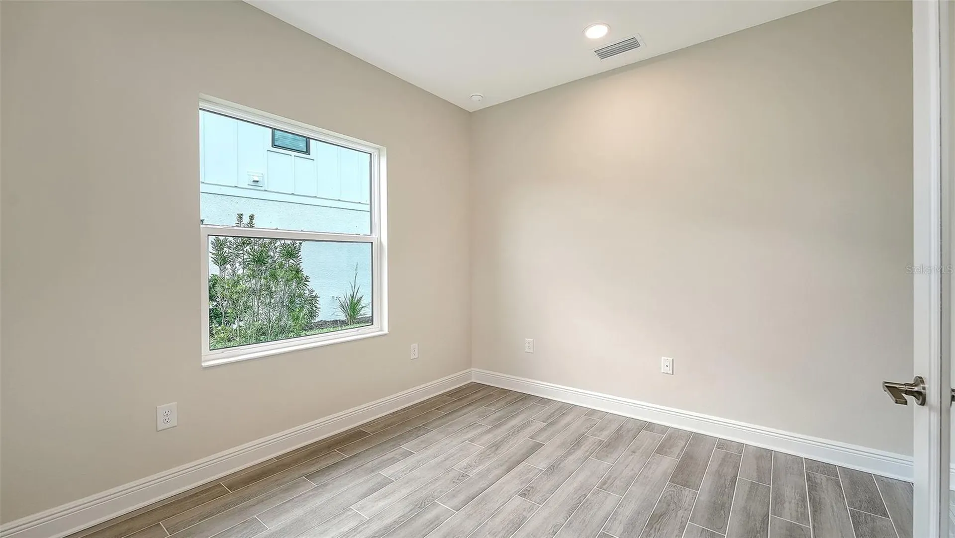 2569 Dasheen Place Sarasota FL 34240