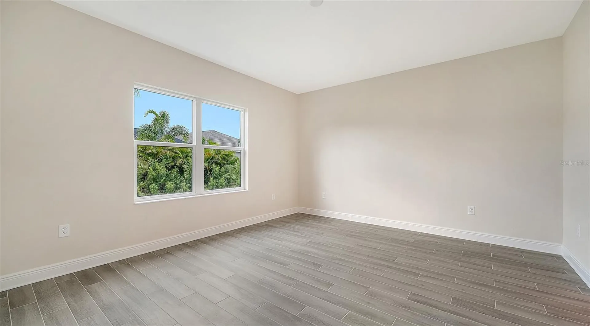 2569 Dasheen Place Sarasota FL 34240