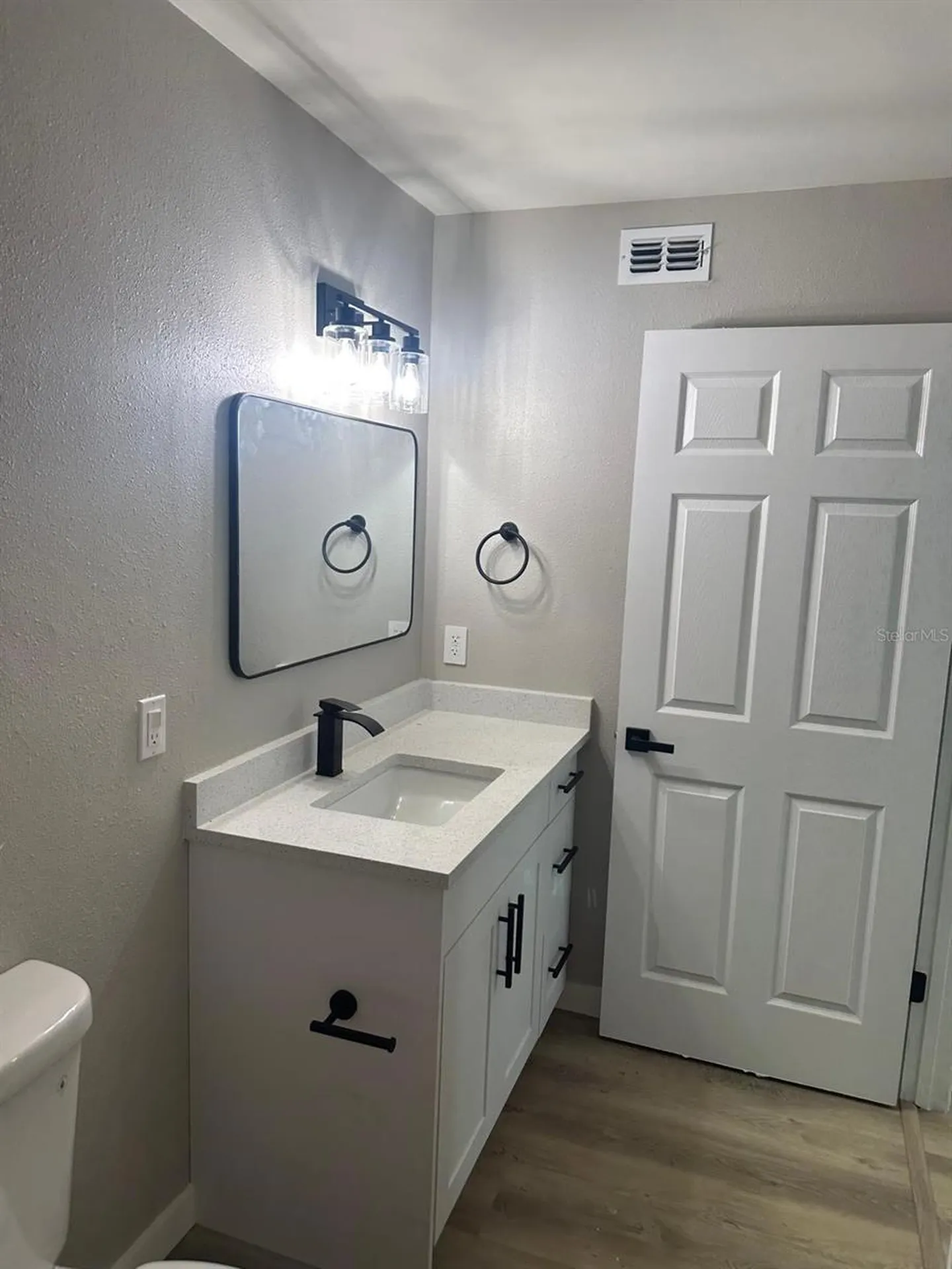 725 Northlake Boulevard Altamonte Springs FL 32701