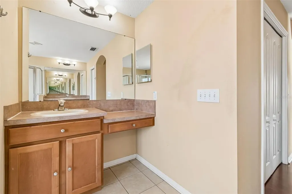 8718 Sandy Plains Drive Riverview FL 33578