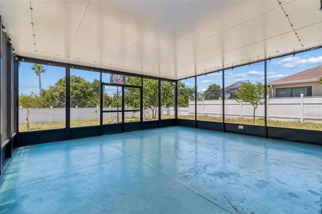 8718 Sandy Plains Drive Riverview FL 33578
