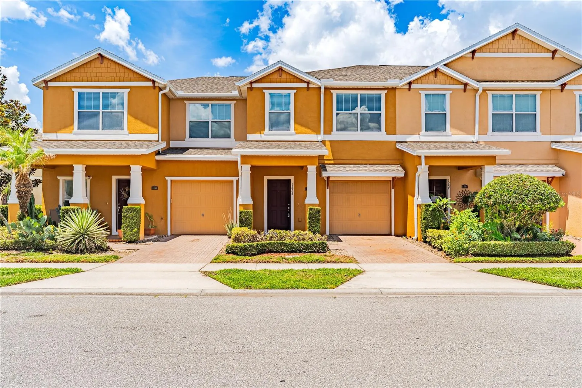 1253 Honey Blossom Drive Orlando FL 32824