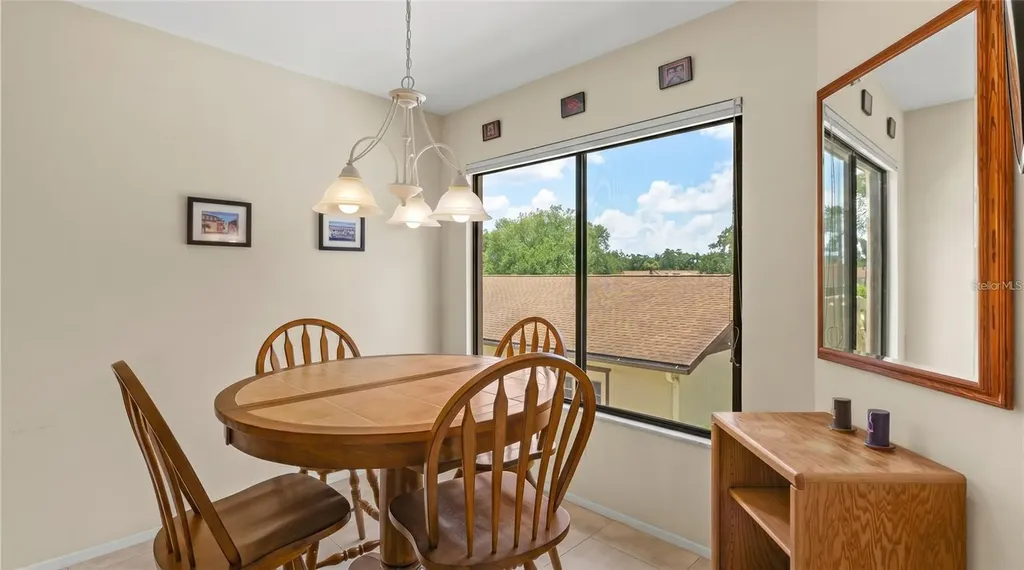 5713 Avista Drive Sarasota FL 34243