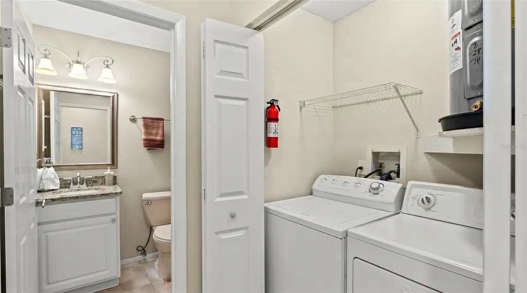 5713 Avista Drive Sarasota FL 34243