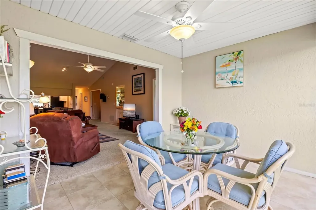 5713 Avista Drive Sarasota FL 34243