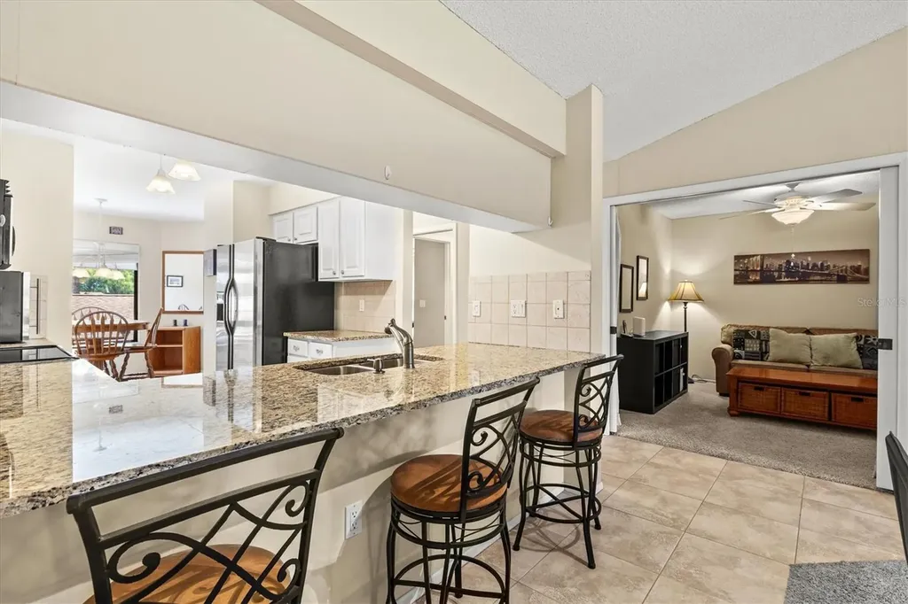 5713 Avista Drive Sarasota FL 34243