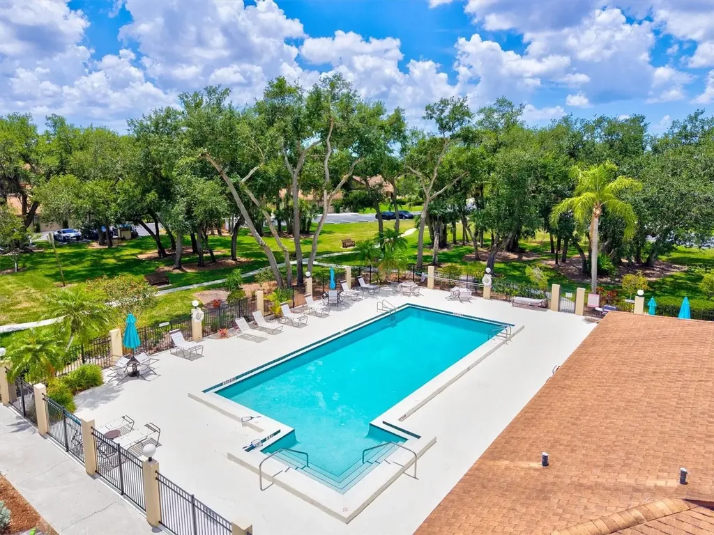 5713 Avista Drive Sarasota FL 34243